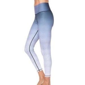 AR-33 Ombré Herringbone Leggings NWT